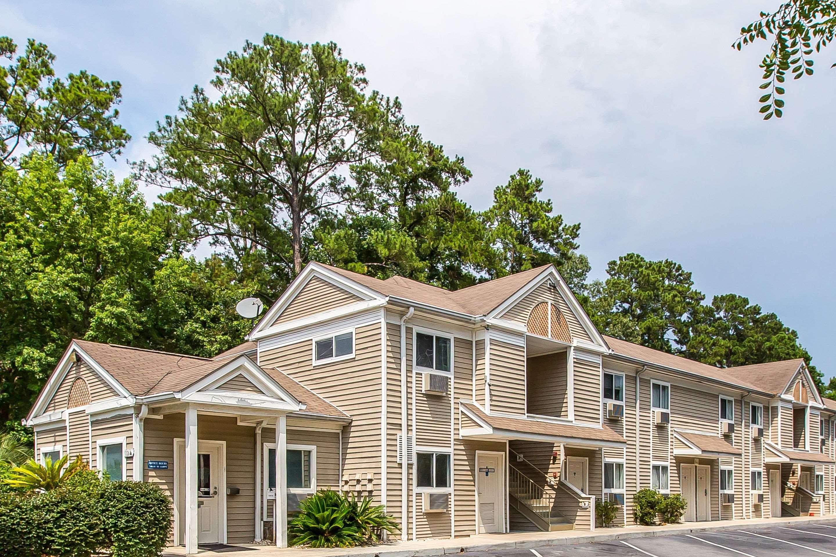 Suburban Studios Abercorn Саванна Екстер'єр фото