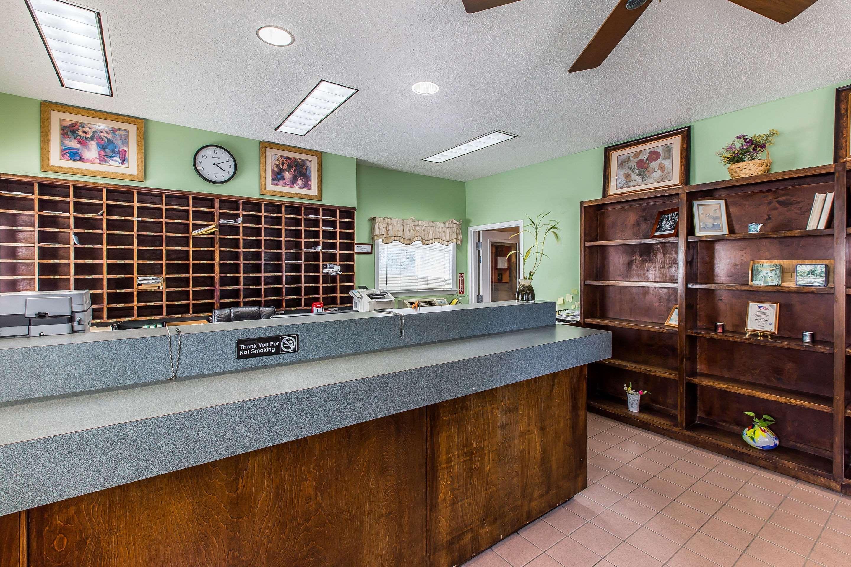 Suburban Studios Abercorn Саванна Екстер'єр фото