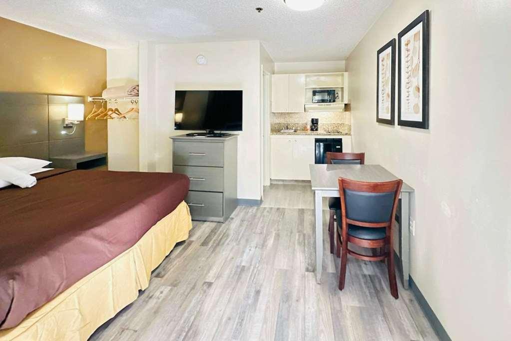 Suburban Studios Abercorn Саванна Номер фото